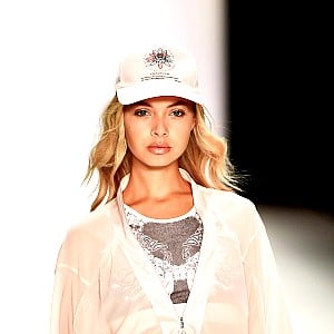 Bella Oelmann