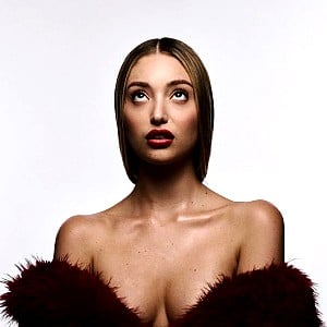Bella Podaras