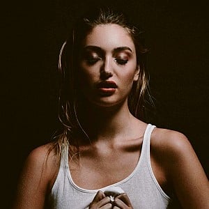 Bella Podaras