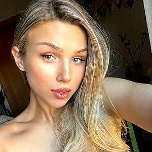 Bella Schr