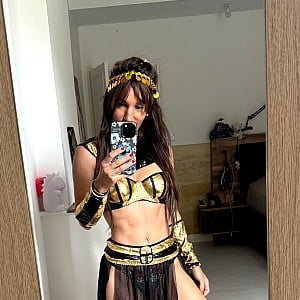 Bella Tina