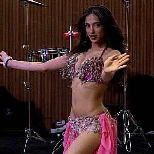 Bellydancer Nazli