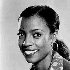 Bern Nadette Stanis
