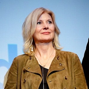 Beth Broderick