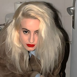 Beth Jeans Houghton