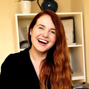 Beth Roars