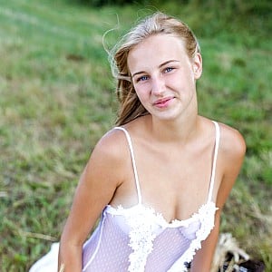 Beti (MetArt)