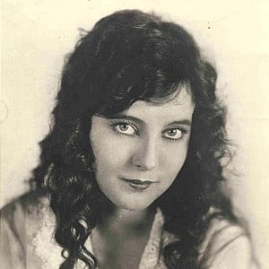 Betty Bronson