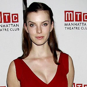 Betty Gilpin