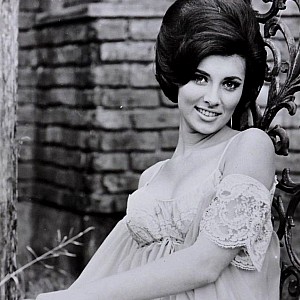 Beverly Adams