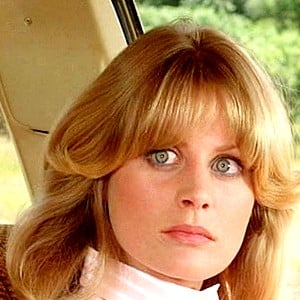 Beverly D'Angelo