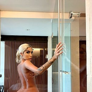 Bia Khalifa