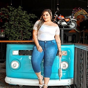 Bibi Tomais