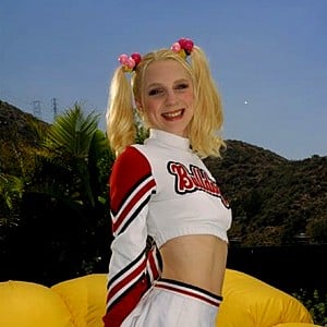 Bisexual Britni