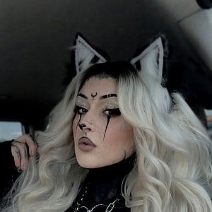Bluecollargoth