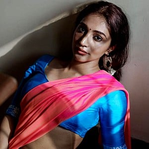 Bommu Lakshmi