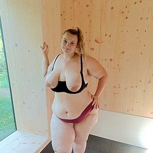 Bootyass Girl