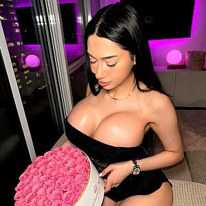 Brattyxxdoll