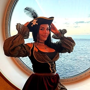 Breezy Foxx