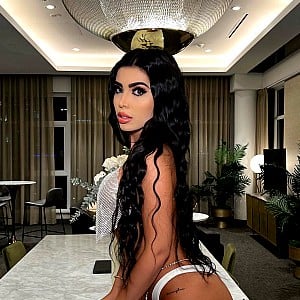 Brenda Esperanca