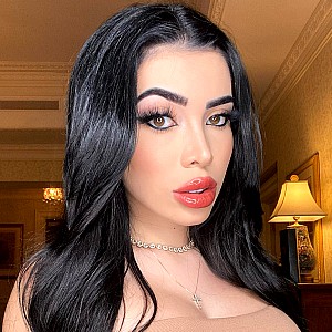 Brenda Esperanca