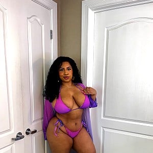 Bri Ballesteros