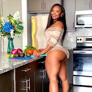 Briana Bette