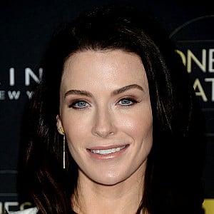 Bridget Regan