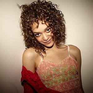Britne Oldford