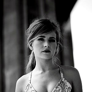 Britt Robertson