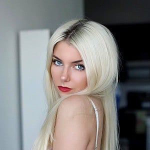 Brooke Barry