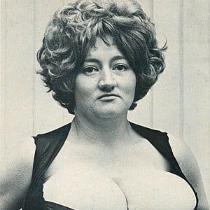Busty Russell