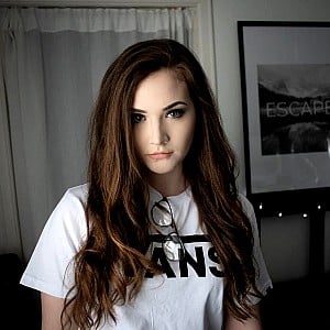 Caitlin Scott