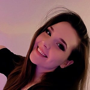 Caitlin Scott