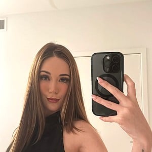 Caitlin White