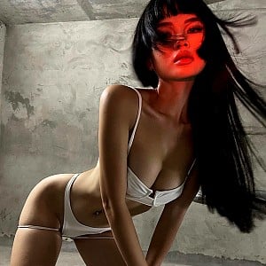 Cam Ly (Model)