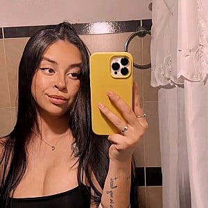 Cami Chelmes