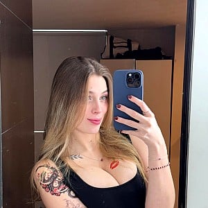Camila Landi