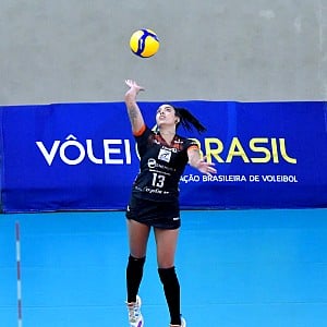 Camila Mesquita