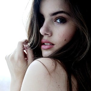 Camila Queiroz