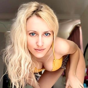 Camille Debray