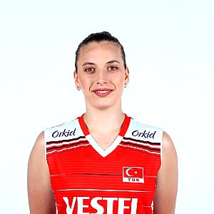 Cansu Ozbay