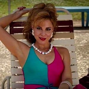 Cara Buono