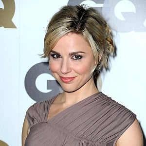 Cara Buono