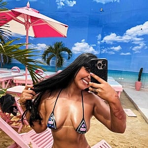 Caren Arza
