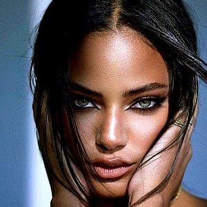 Caris Shelton