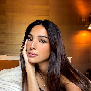 Carla Julie