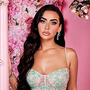 Carli Bybel