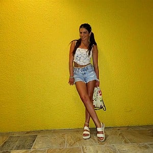 Carlie Jo