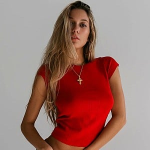 Carly Azu